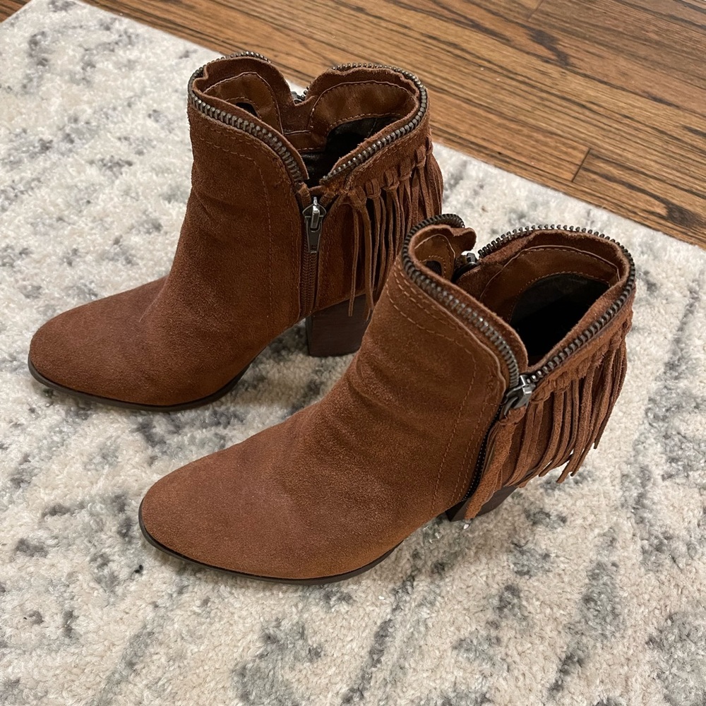 Dolce Vita Brown suede fringe booties